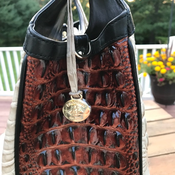 🖤Sold🖤Brahmin Celia Shoulder Bag - Picture 5 of 10